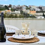 Lupino House شقة *