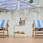 Lupino House דירה *