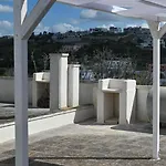 شقة Lupino House
