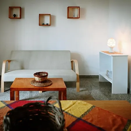 Lupino House