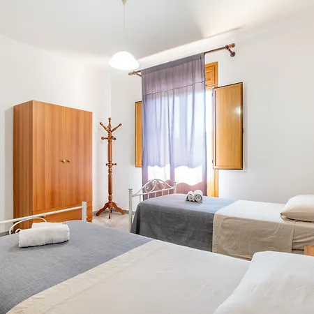 Appartement Lupino House *