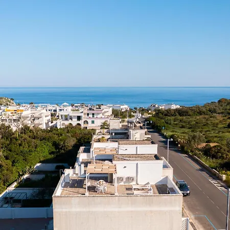 Lupino House Castro (Lecce)